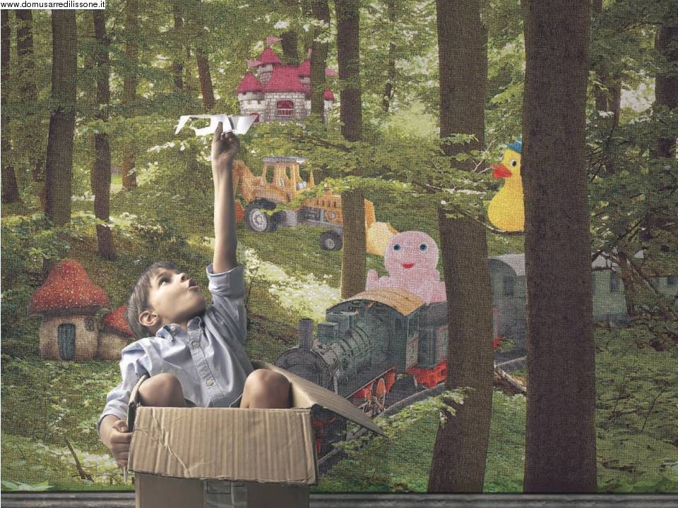 tappezzeria con bosco e parco divertimenti